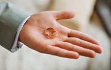 Розлютилася і помстилася: в Новій Зеландії жінка виставила на аукціон свого чоловіка