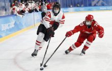 Скандал на Олімпіаді-2022: російські хокеїстки грали матч у медичних масках (фото)