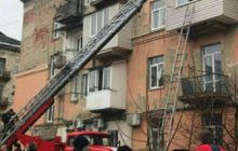 Человека вынесли на руках: на Львовщине спасатели в выходной пошли на подвиг (фото, видео)