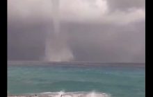 Сорванные крыши и поваленные деревья: на Кубе водяной смерч вышел на берег (фото, видео)