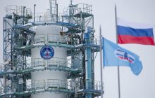 В России голый капитан космических войск под наркотиками приставал к 11-летним хокеистам