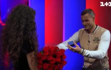 Участник "Голоса страны" поразил всех романтическим поступком на шоу (фото, видео)