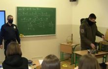 У Києві школярам провели інструктаж на випадок надзвичайних ситуацій (відео)