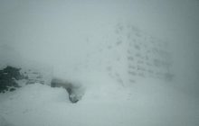 В Карпатах объявили красный уровень опасности: погода продолжает ухудшаться (фото)