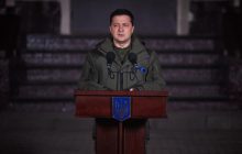 Зеленский посетил военных на передовой