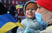 Большинство украинцев поддерживает выход из Минских соглашений, если РФ признает "ЛДНР" - опрос