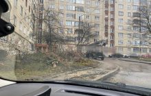 Сорванные крыши и поваленные деревья: по Украине прокатилась непогода (фото, видео)