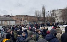 В Харькове выучка Нацкорпуса собрала около 800 участников