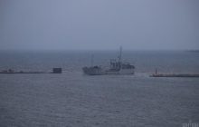 Российские корабли атаковали остров Змеиный: военные держат оборону