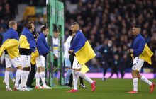 Зінченко й Миколенко плакали: Ман Сіті й Евертон провели акцію на підтримку України (відео)