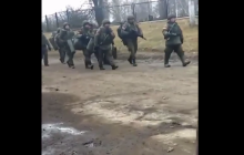 "На Москву своїм ходом: на Сумщині окупанти кинули техніку та пішли в РФ пішки (відео)