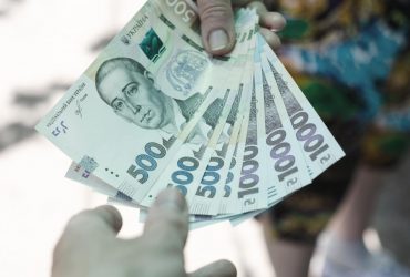 Денежную помощь будут давать еще одной категории граждан: кого касается