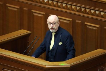 Це дурня повна: Резніков прокоментував видачу повісток як покарання