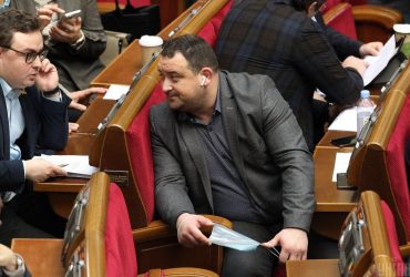 Справу нардепа Кузьміних, затриманого на півмільйонному хабарі, передали до суду (відео)