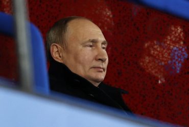 Жданов спрогнозировал, что заставит Россию пуститься во все тяжкие