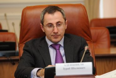 Побили та втекли: в Києві напали на помічника генпрокурора