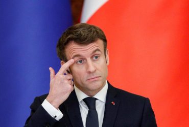 У РФ звинуватили Францію в розпалюванні неонацизму після розмови Макрона з Путіним