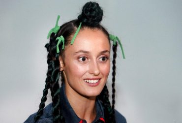 Аліна Паш зізналася, де взяла довідку про перетин кордону з Кримом