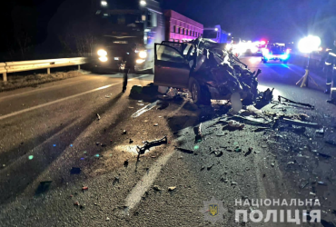 На Николаевщине в аварии погибли пять человек, среди них ребенок (фото, видео)