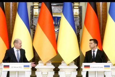 Україна надасть проекти законів про особливий статус і про вибори на Донбасі - Шольц