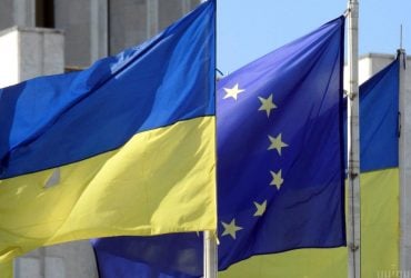 Европарламент поддержал резолюцию о предоставлении Украине статуса страны-кандидата на вступление в ЕС