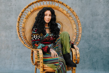 Деспот уничтожает героев: легендарная Шер публично поддержала Украину