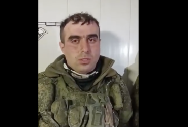 Опубліковано відео допиту російських десантників, які здалися в полон