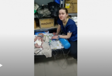 Діти війни: The New York Times показали новонароджених у бомбосховищах Дніпра (відео)