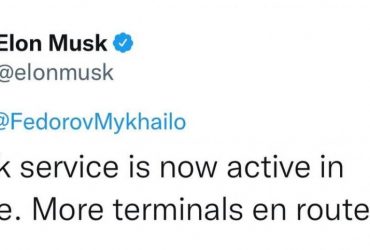 Илон Маск открыл терминалы Starlink для Украины