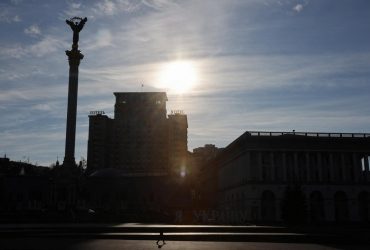 Оборона Киева продолжается, возводят укрепления - Кличко