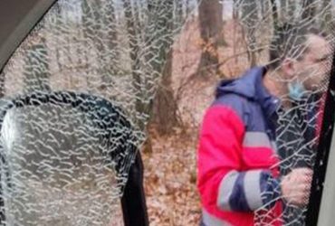 На Буковині окупанти обстріляли швидку з медиками