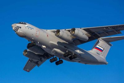 18 літаків Іл-76 вилетіли з Пскова в бік Києва - Bellingcat — УНІАН