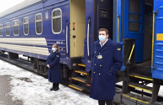 Із Закарпаття до Маріуполя вирушив "Потяг єдності" (фото, відео)