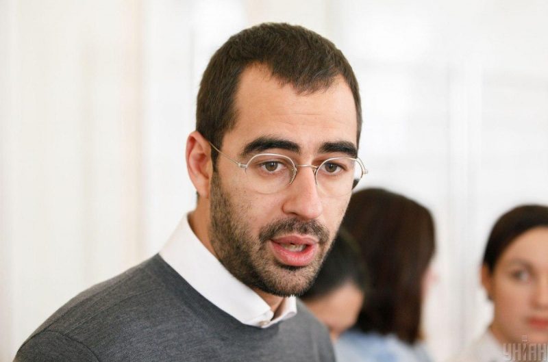 Нардеп Трухин пошел на сделку со следствием: должен задонатить на ВСУ кругленькую сумму / фото УНИАН