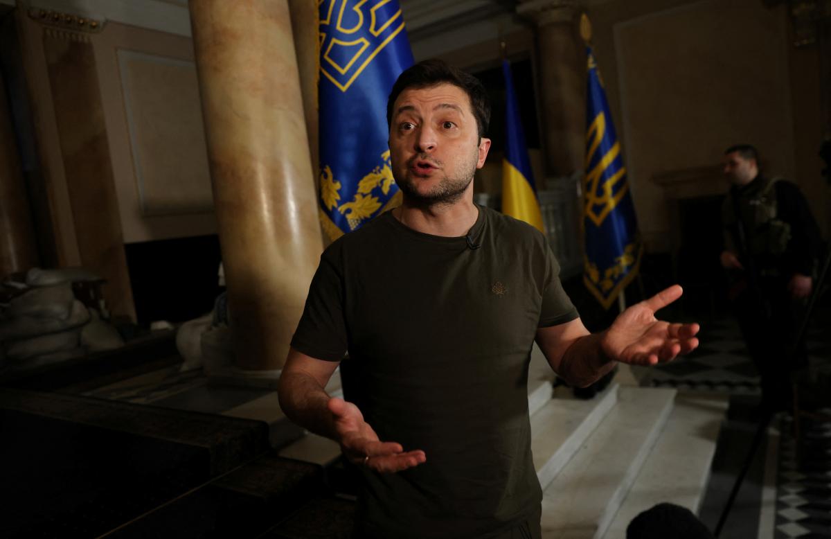 Володимир Зеленський розповів про початкові кроки податкової реформи в українській державі / фото REUTERS Володимир Зеленський розповів про початкові кроки податкової реформи в українській державі / фото REUTERS