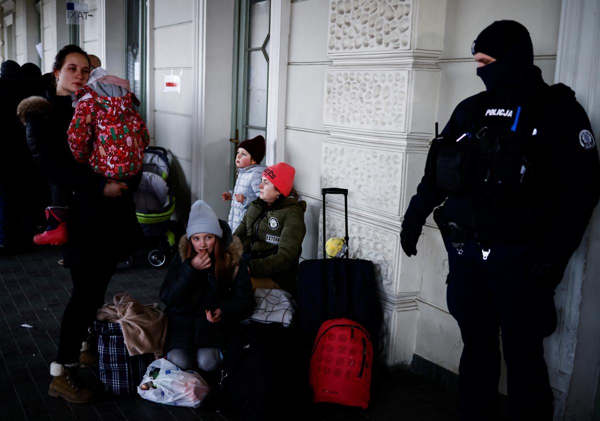 Не всі українські біженці діяли в рамках закону / фото REUTERS Не всі українські біженці діяли в рамках закону / фото REUTERS