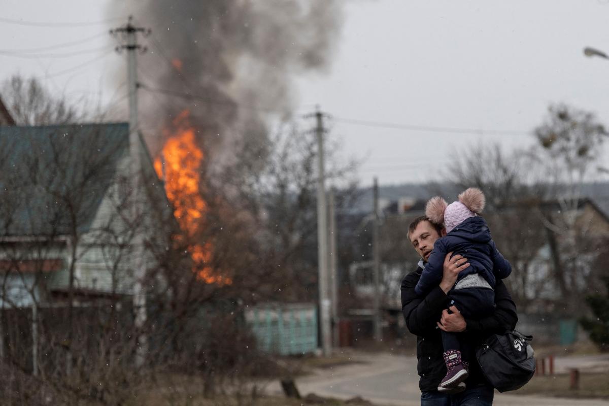 Единственный способ остановить ужас войны - остановить Владимира Путина, считает Дмитрий Кулеба / фото REUTERS