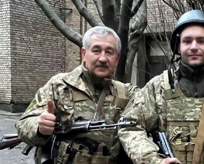 В Пущі-Водиці під час бою з окупантами загинув екс-нардеп В Пущі-Водиці під час бою з окупантами загинув екс-нардеп