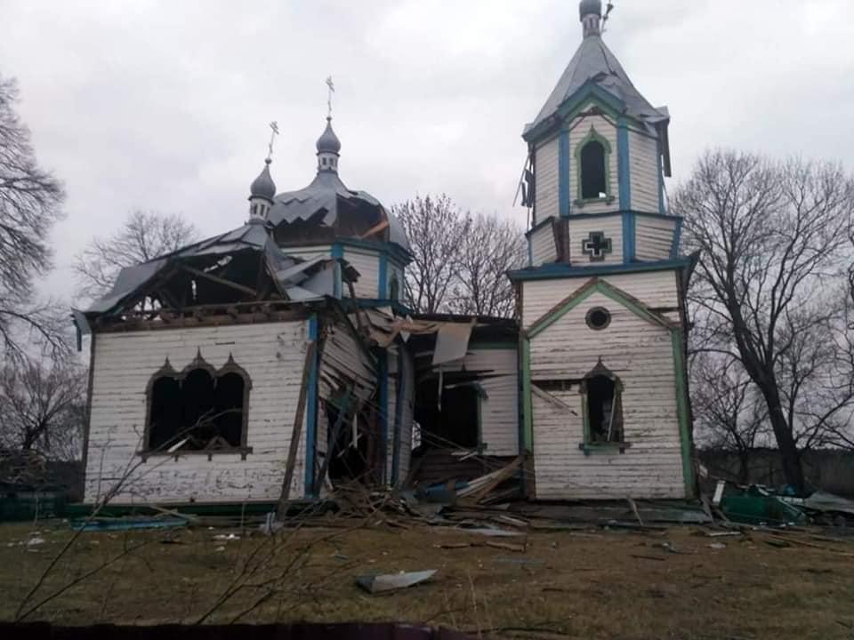 Российские оккупанты уничтожили церковь Рождества Пресвятой Богородицы в селе Вязовка / фото Ольга Рутковская в Facebook Российские оккупанты уничтожили церковь Рождества Пресвятой Богородицы в селе Вязовка / фото Ольга Рутковская в Facebook