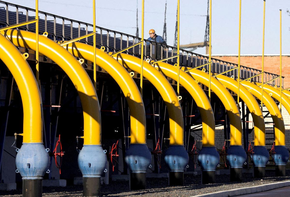 «Газпром» имеет возможность увеличить поставки газа в Европу через украинский маршрут / фото REUTERS