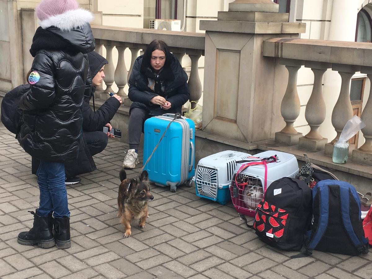 'Все було втрачено': українці сумують за домівками, які зруйнувала Росія, - Reuters