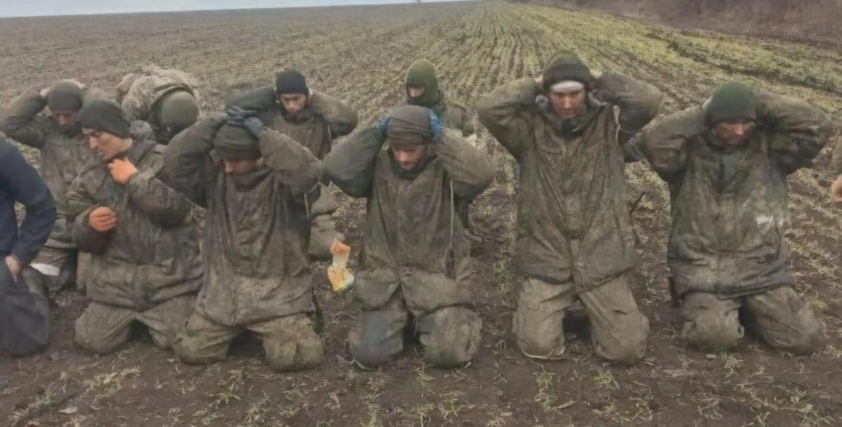 Полонені росіяни не горять бажанням повертатися в РФ / фото Генеральний штаб ЗСУ Полонені росіяни не горять бажанням повертатися в РФ / фото Генеральний штаб ЗСУ