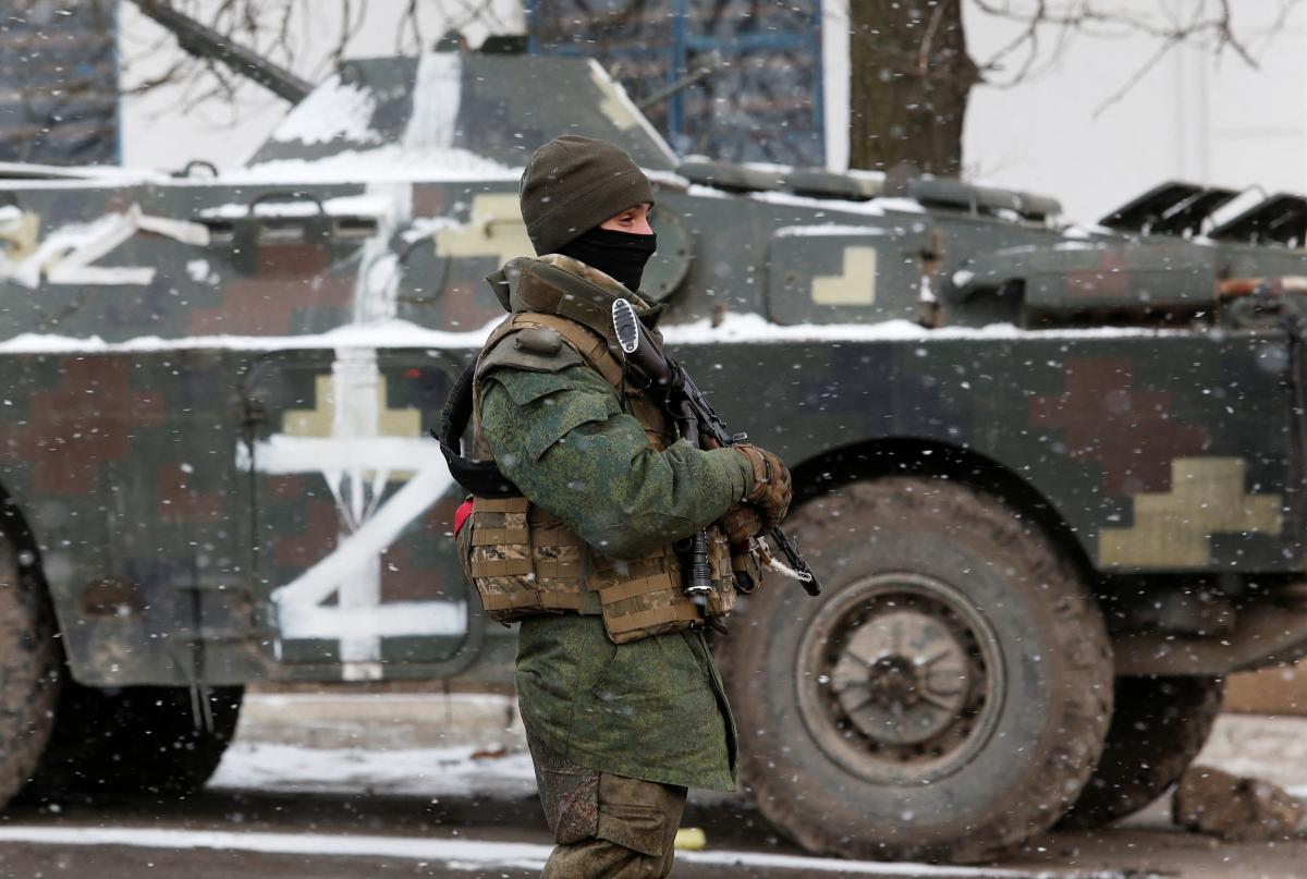 Росія звозить силовиків на окуповані території / фото REUTERS