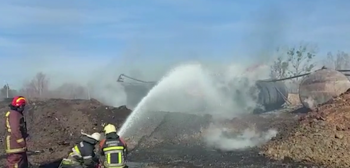 скриншот з відео скриншот з відео