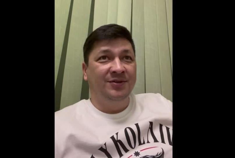 'Які ж вони тупі': Кім розповів, як окупанти отримують 'мзди' на Миколаївщині (відео) 'Які ж вони тупі': Кім розповів, як окупанти отримують 'мзди' на Миколаївщині (відео)