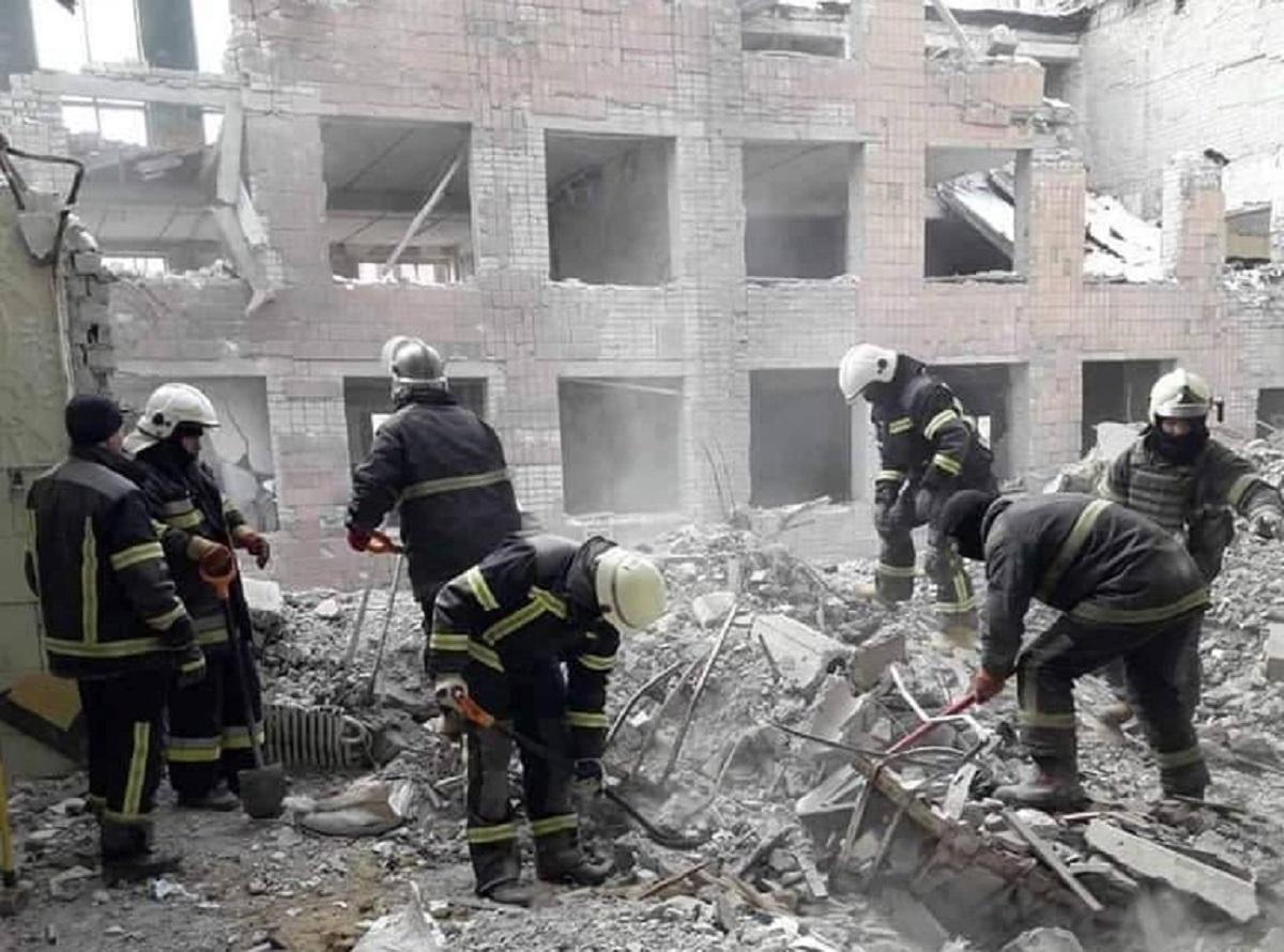 5Ситуація у Харкові складна / фото Національної поліції 5Ситуація у Харкові складна / фото Національної поліції
