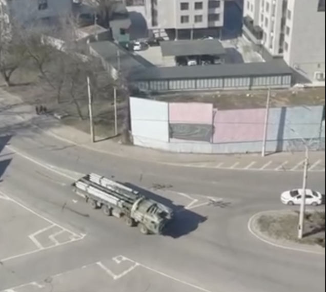 Окупанти тікають від ЗСУ / Скріншот Окупанти тікають від ЗСУ / Скріншот