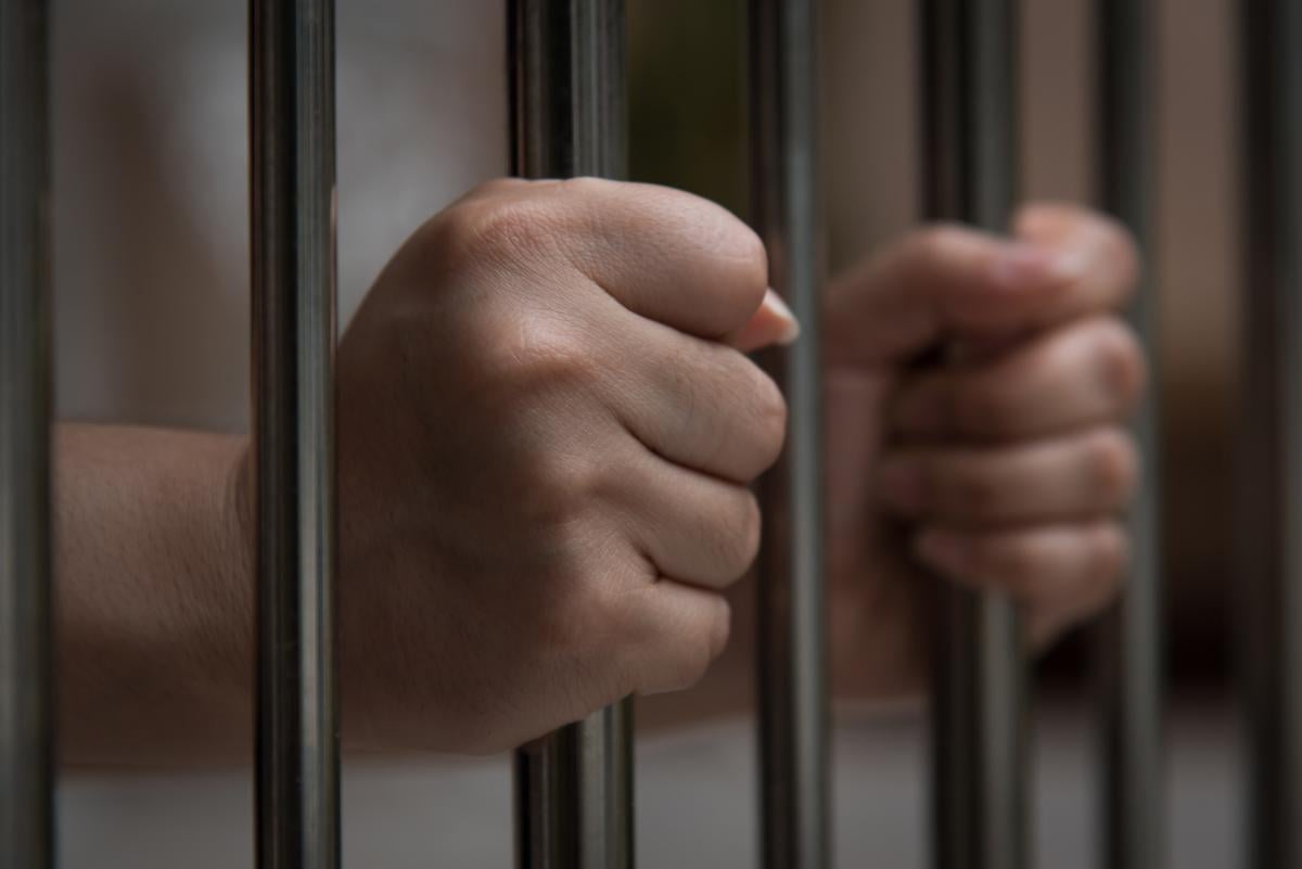 За кілька годин до депортації в РФ: у Відні повісився підозрюваний в тероризмі За кілька годин до депортації в РФ: у Відні повісився підозрюваний в тероризмі