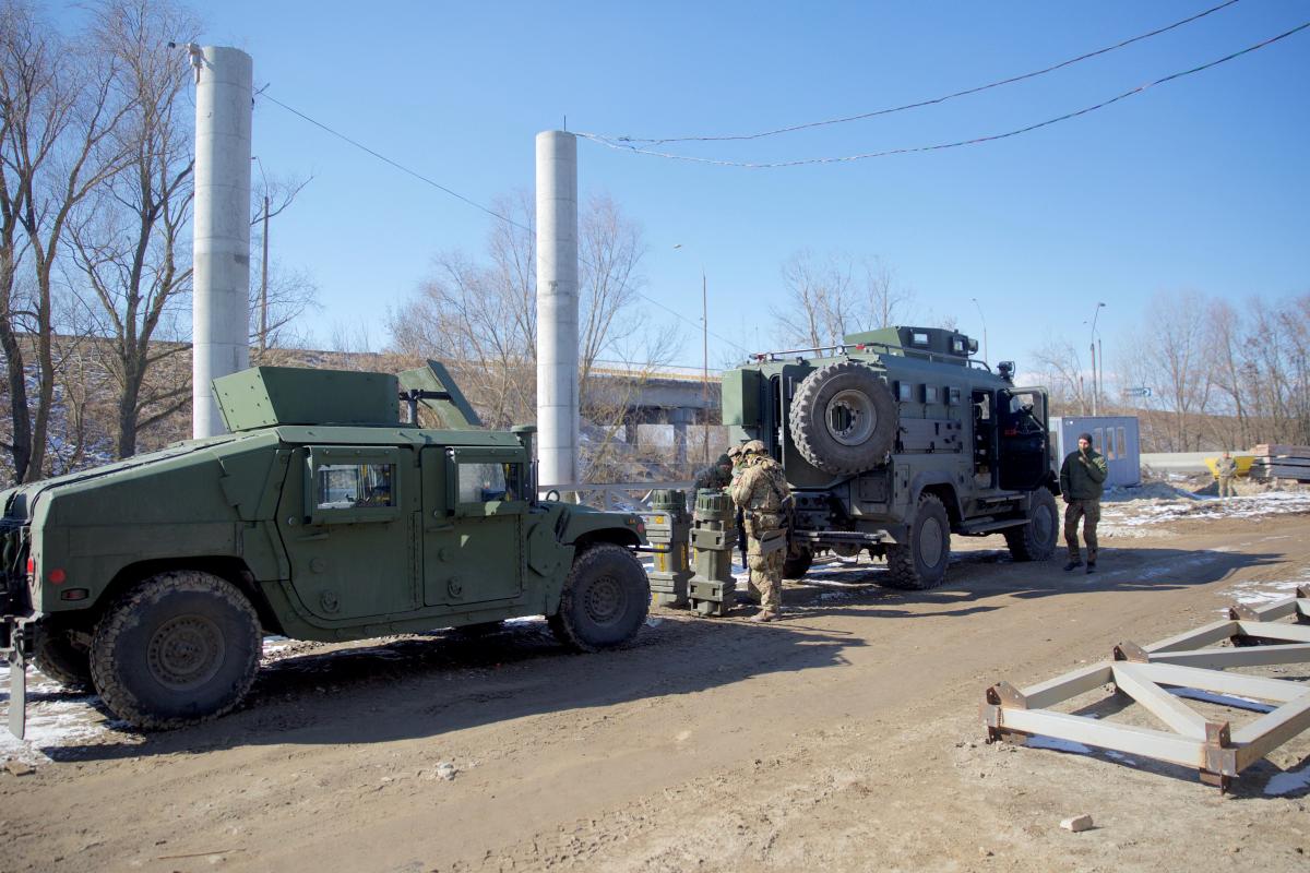 Росія продовжує поширювати фейки про війну в Україні / фото REUTERS Росія продовжує поширювати фейки про війну в Україні / фото REUTERS