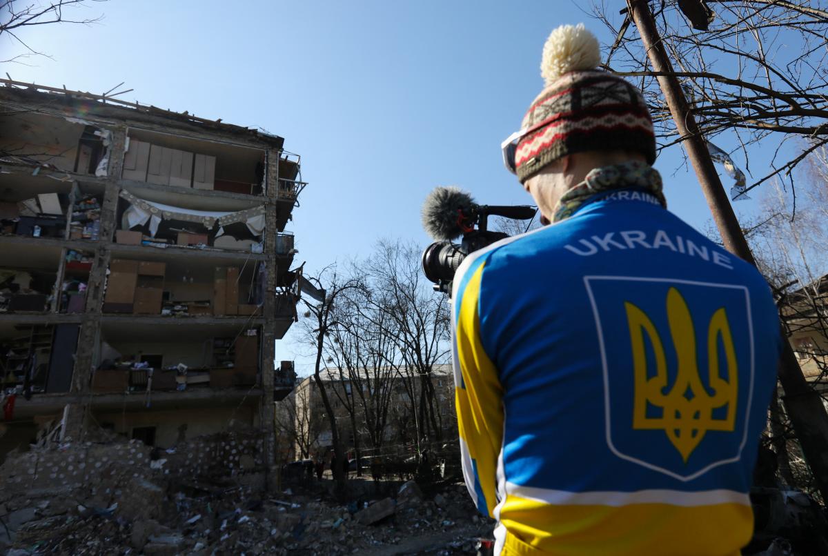 18 компаній відновили свою роботу на новому місці / фото REUTERS 18 компаній відновили свою роботу на новому місці / фото REUTERS